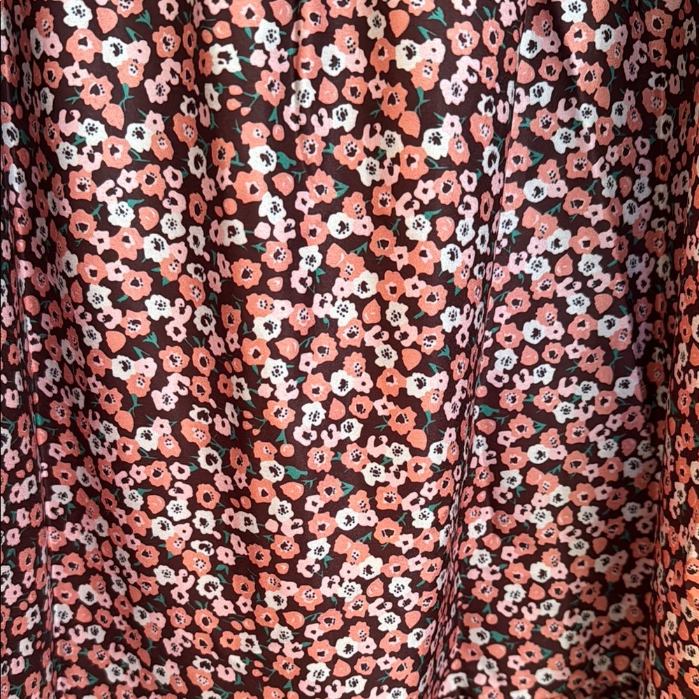 Women's Pink Floral Maxi Dress with V-Neck - Picture 4 of 4